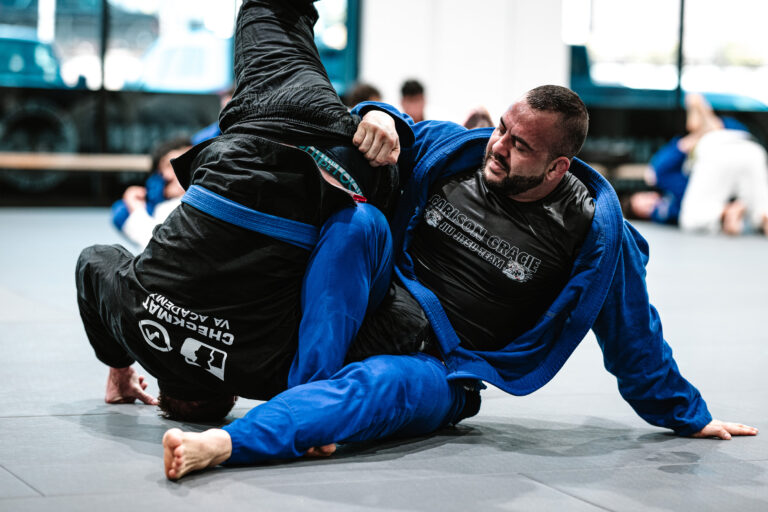 Training Jiu-Jitsu self defense